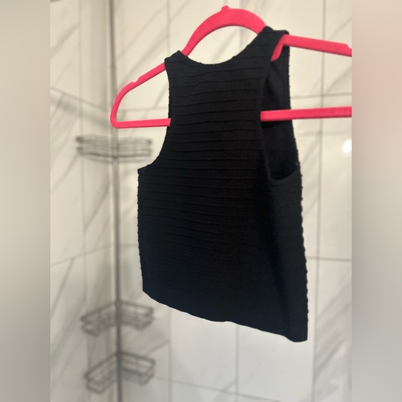 Black Ribbed Crop Top - Size S - Picture 5 of 5